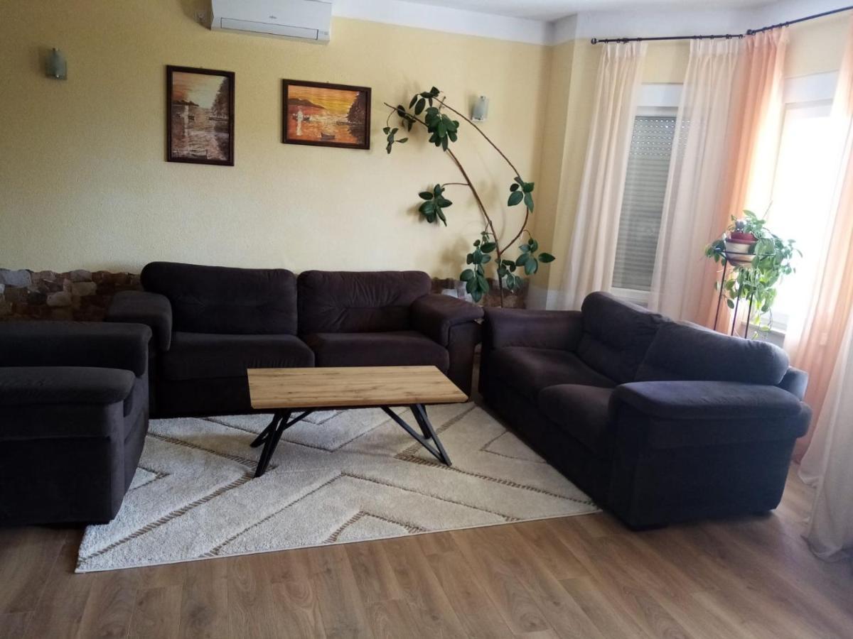 Apartment Andric Kastela Exterior photo