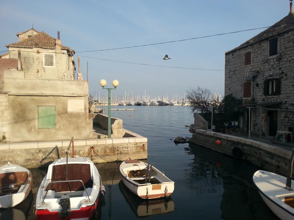 Apartment Andric Kastela Exterior photo